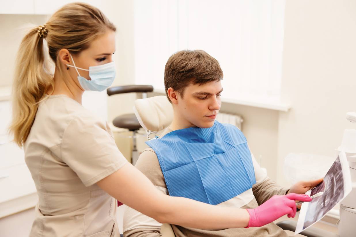 Kaip galite jaustis po dantų plombavimo procedūros?